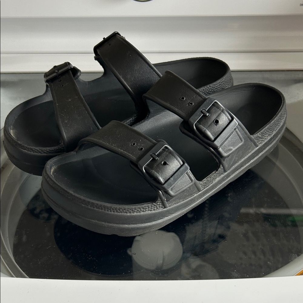 Woman’s Platform Buckle Slide Sandals - Black